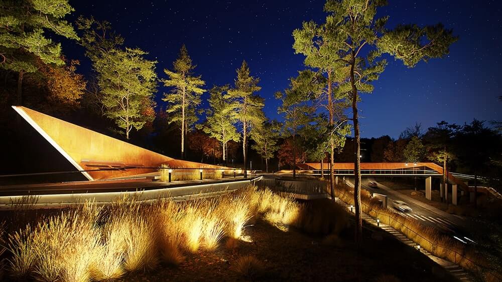 Public space to perpetuate the memory of the heroes of the Heavenly Hundred