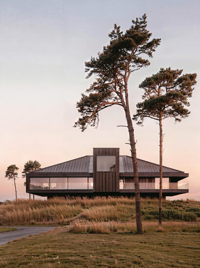 Coastal House architectural 3D visualization gallery on CGAward