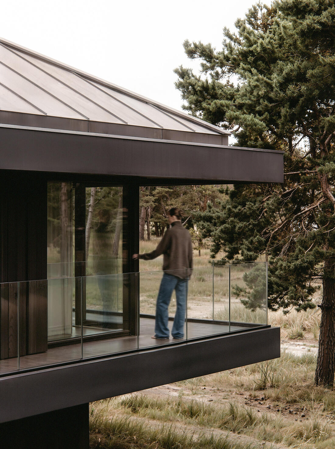 Architectural 3D visualization by Anton Konishchuk on CGAward
